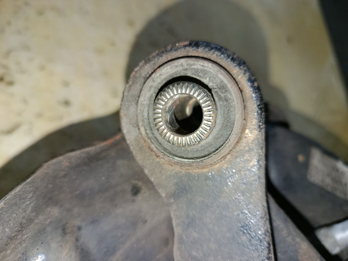 Ступица на Toyota Mark Ii GX110 1G-FE Фото 3