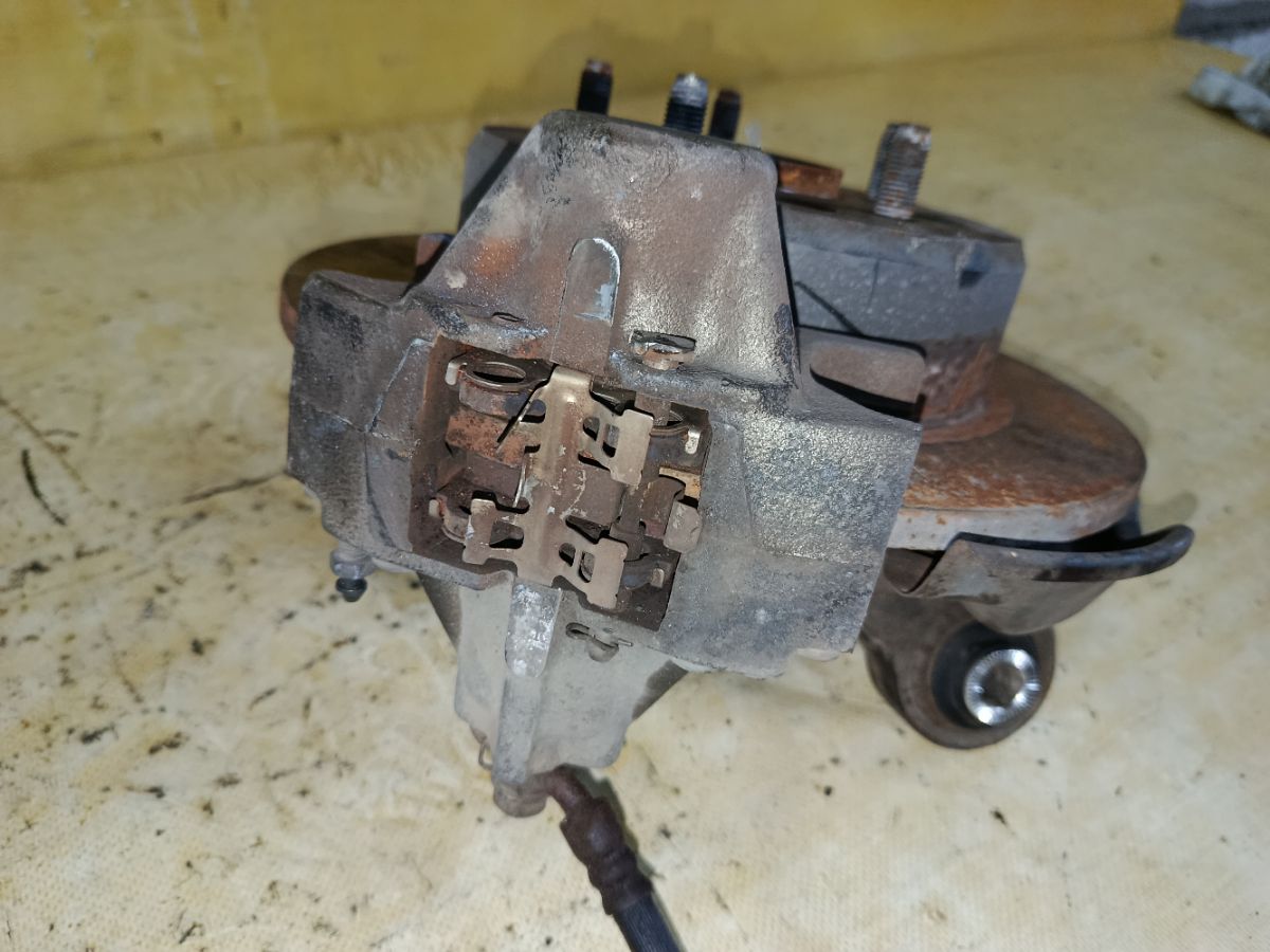 Ступица на Toyota Mark Ii GX110 1G-FE Фото 6