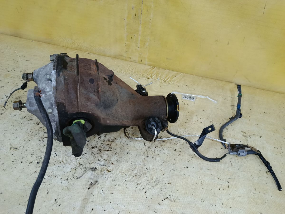 Редуктор на Nissan Cima FHY33 VQ30DET Фото 6