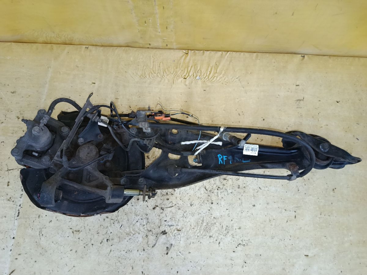 Ступица на Honda Stepwgn RF1 B20B Фото 1