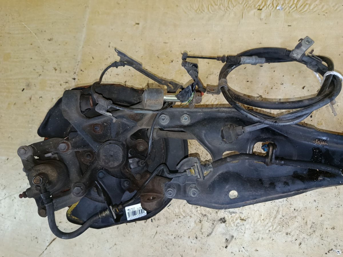 Ступица на Honda Stepwgn RF1 B20B Фото 3