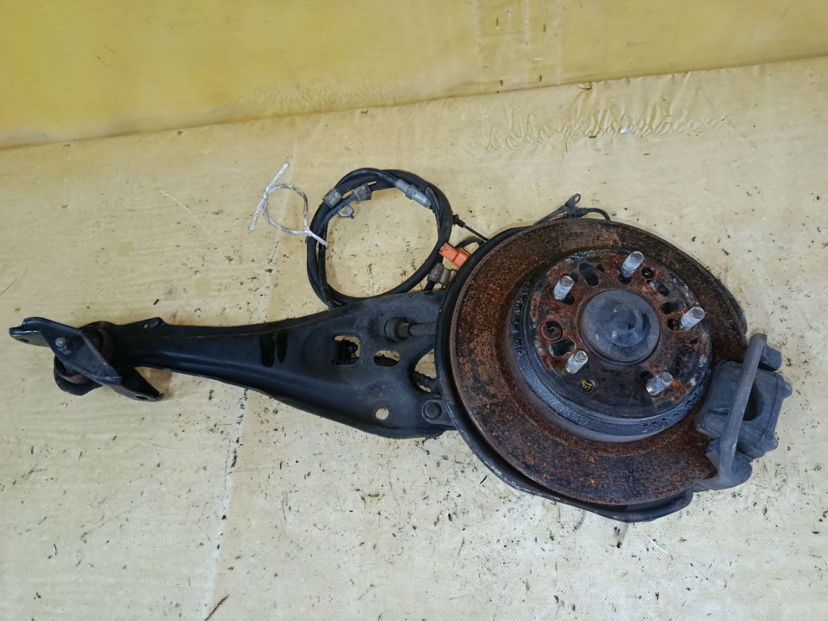 Ступица на Honda Stepwgn RF1 B20B Фото 8