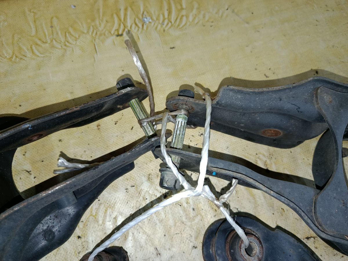 Рычаг на Honda Stepwgn RF1 B20B Фото 3