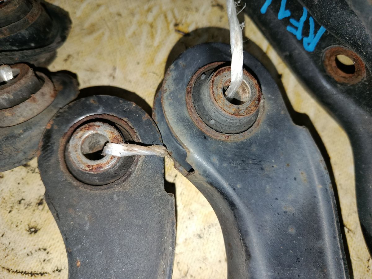 Рычаг на Honda Stepwgn RF1 B20B Фото 9