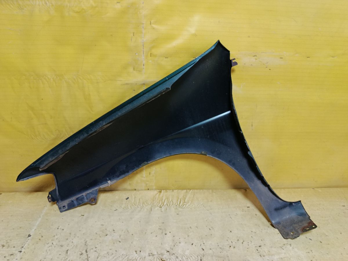 Крыло переднее на Mazda Demio DW3W Фото 4