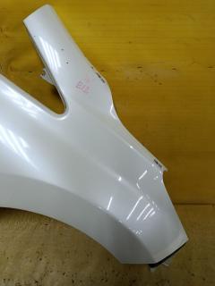 Крыло переднее на Nissan Note E12 Фото 2