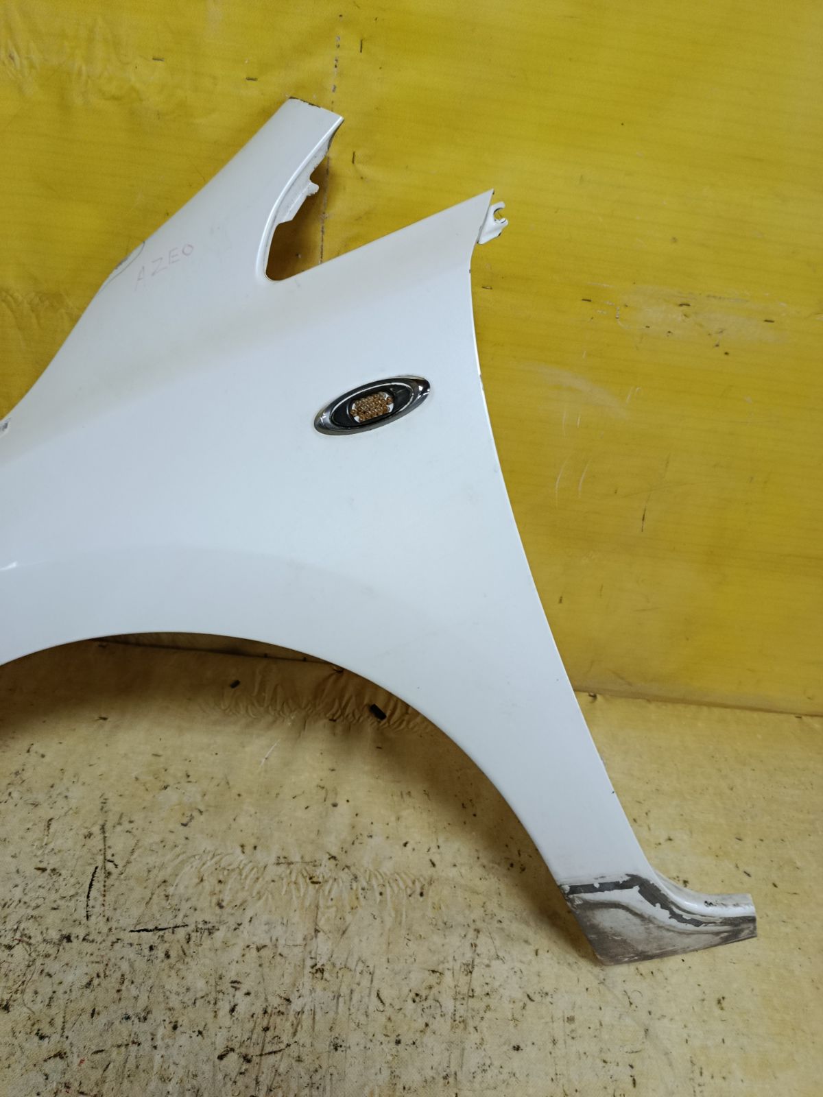 Крыло переднее на Nissan Leaf AZE0 Фото 2