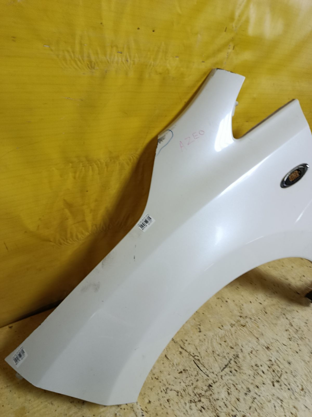 Крыло переднее на Nissan Leaf AZE0 Фото 3