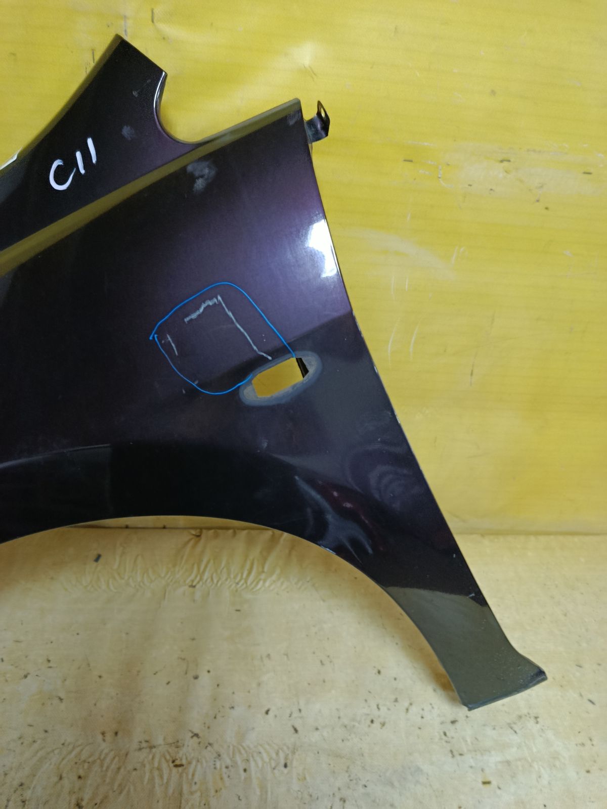 Крыло переднее на Nissan Tiida C11 Фото 3