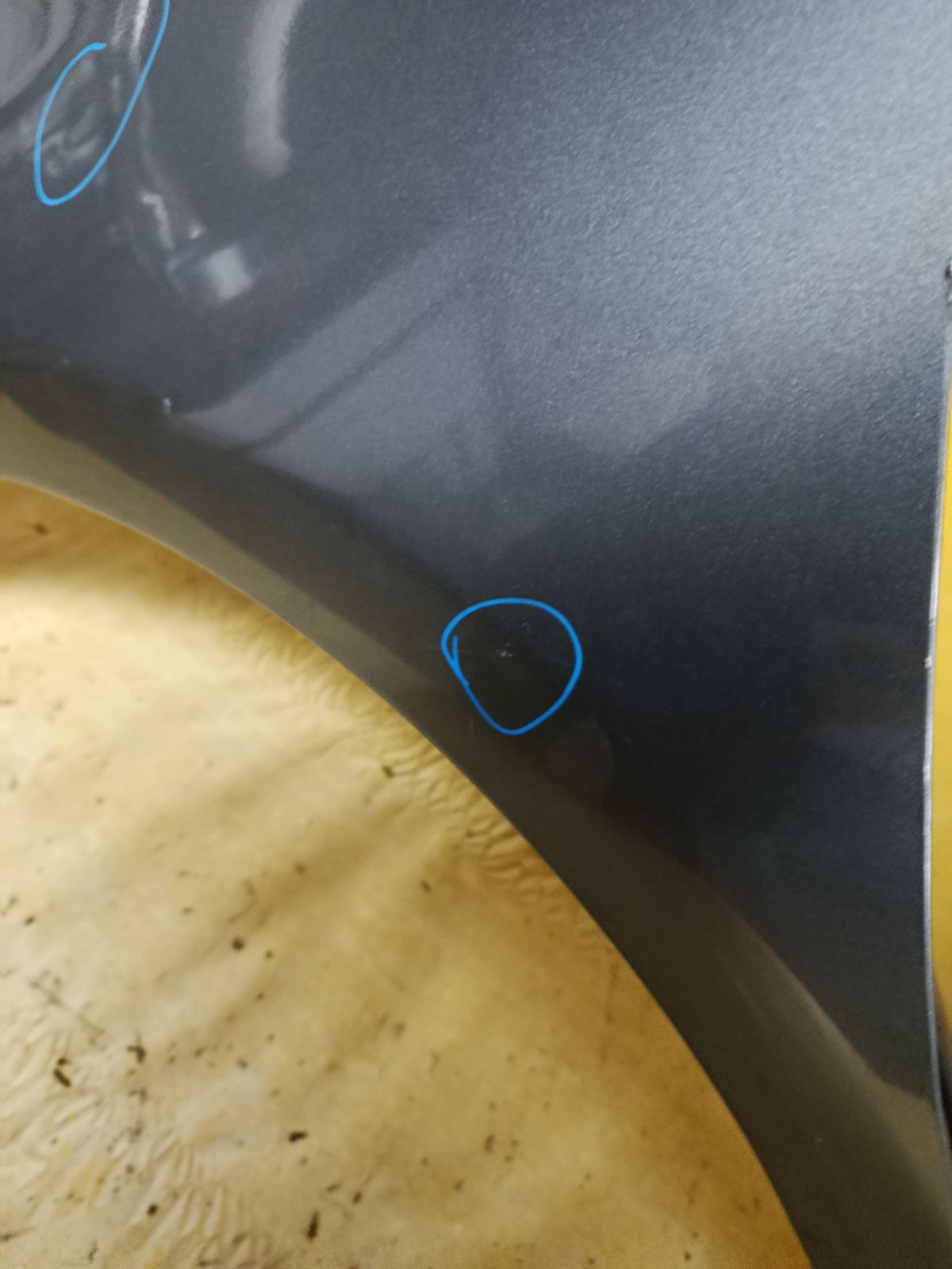 Крыло переднее на Nissan Note E11 Фото 3