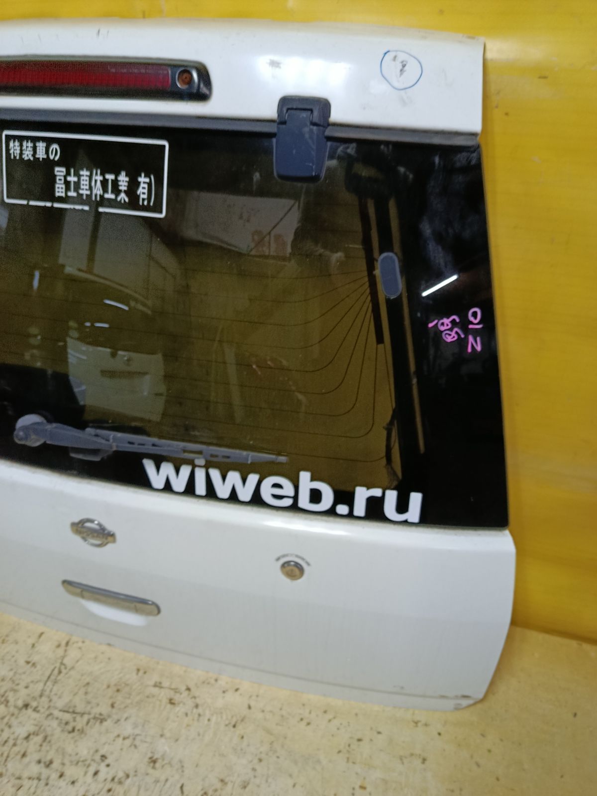 Дверь задняя на Nissan Cube Z10 Фото 3