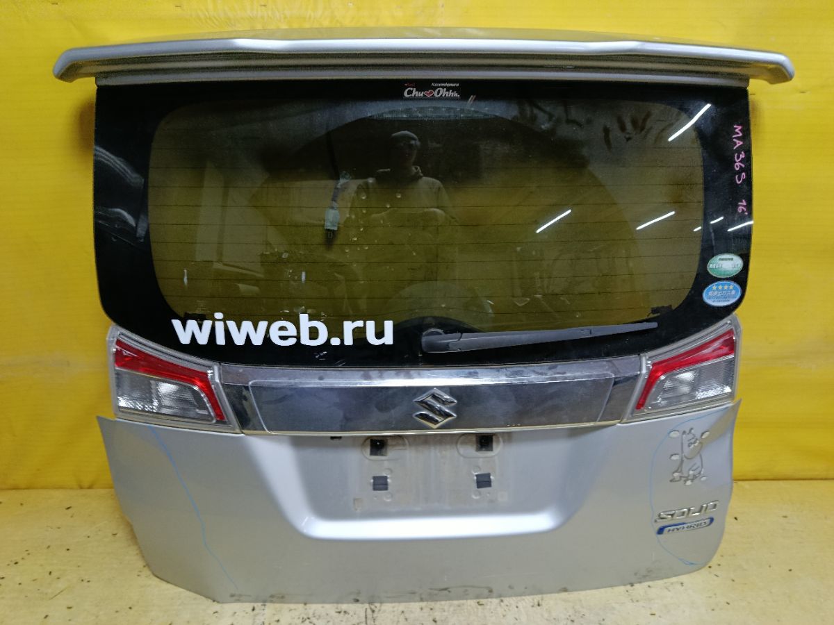 Дверь задняя D180 D180 на Suzuki Solio MA36S Фото 1