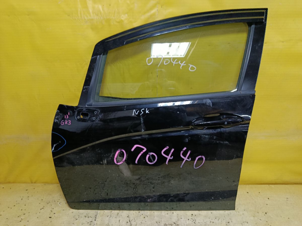 Дверь боковая на Honda Fit GK3 Фото 1