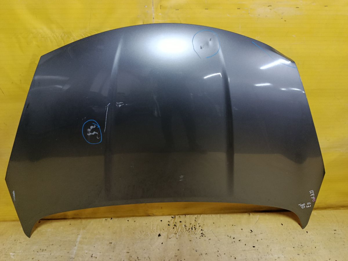 Капот на Nissan Note E11 Фото 1