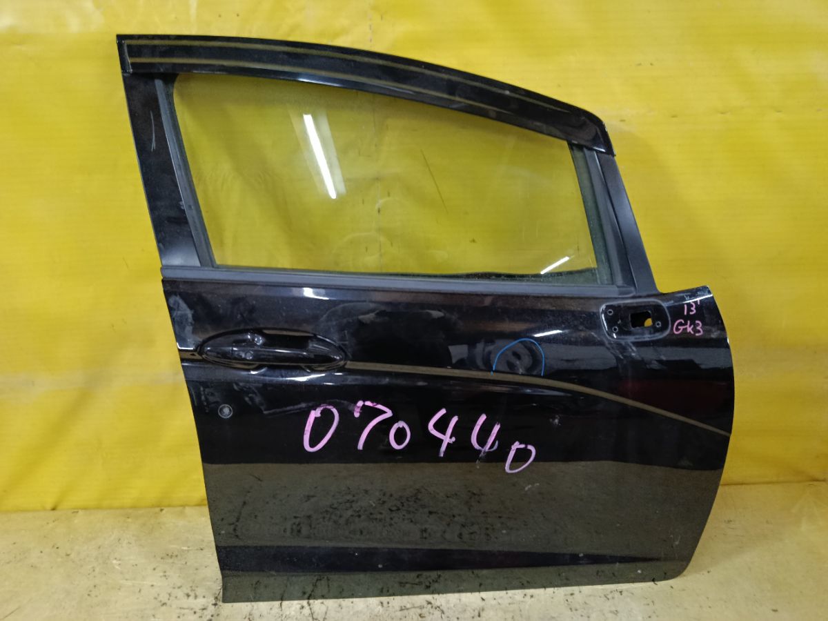 Дверь боковая на Honda Fit GK3 Фото 1