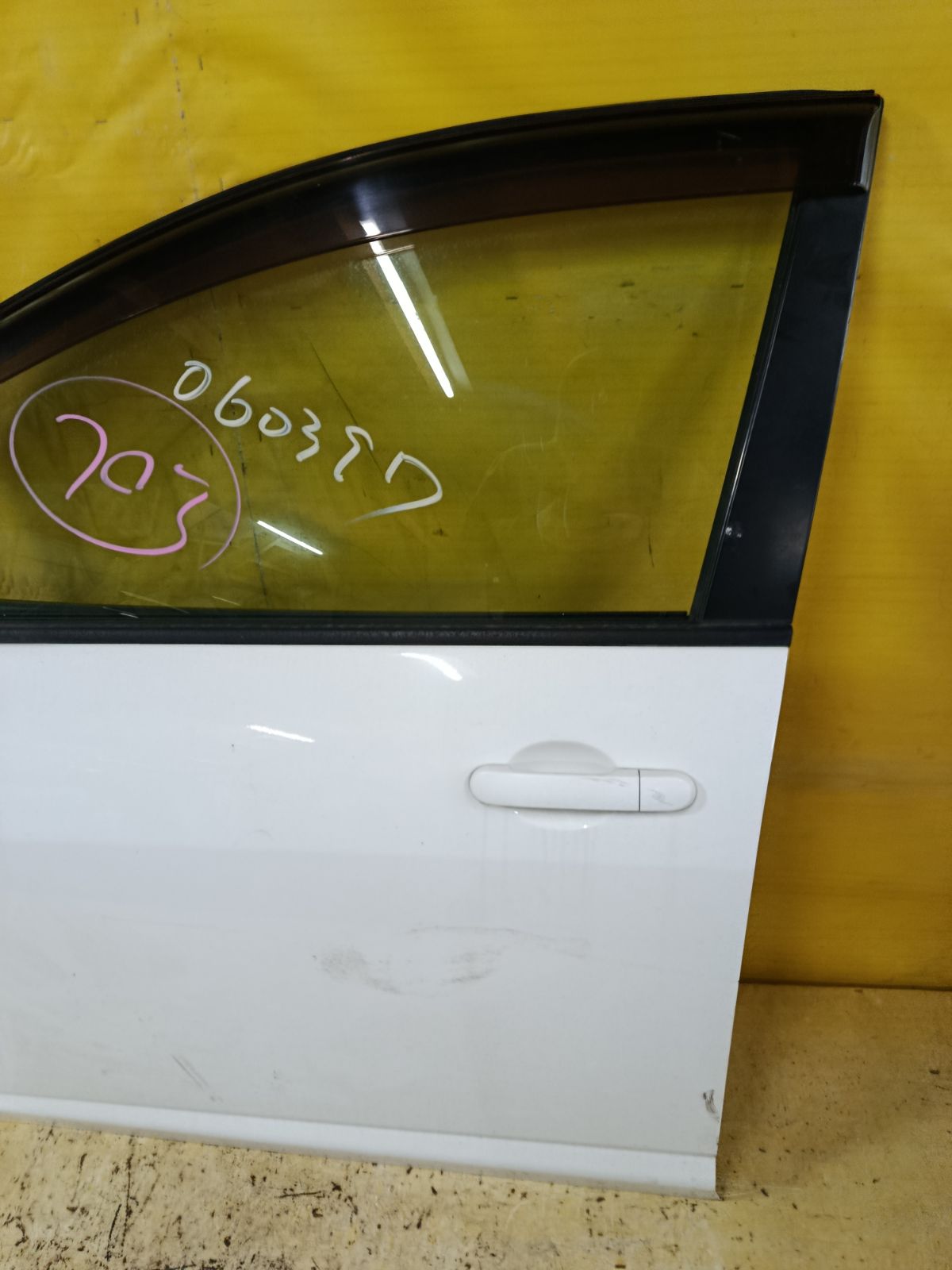 Дверь боковая на Nissan Tiida Latio SC11 Фото 3