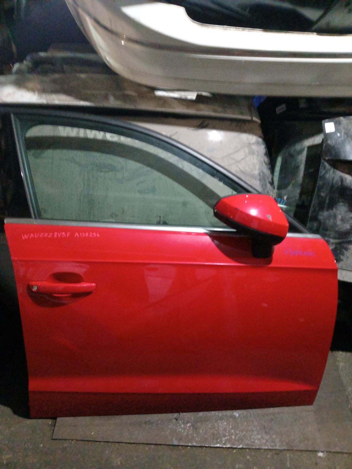 Дверь боковая на Audi A3 8V Фото 6