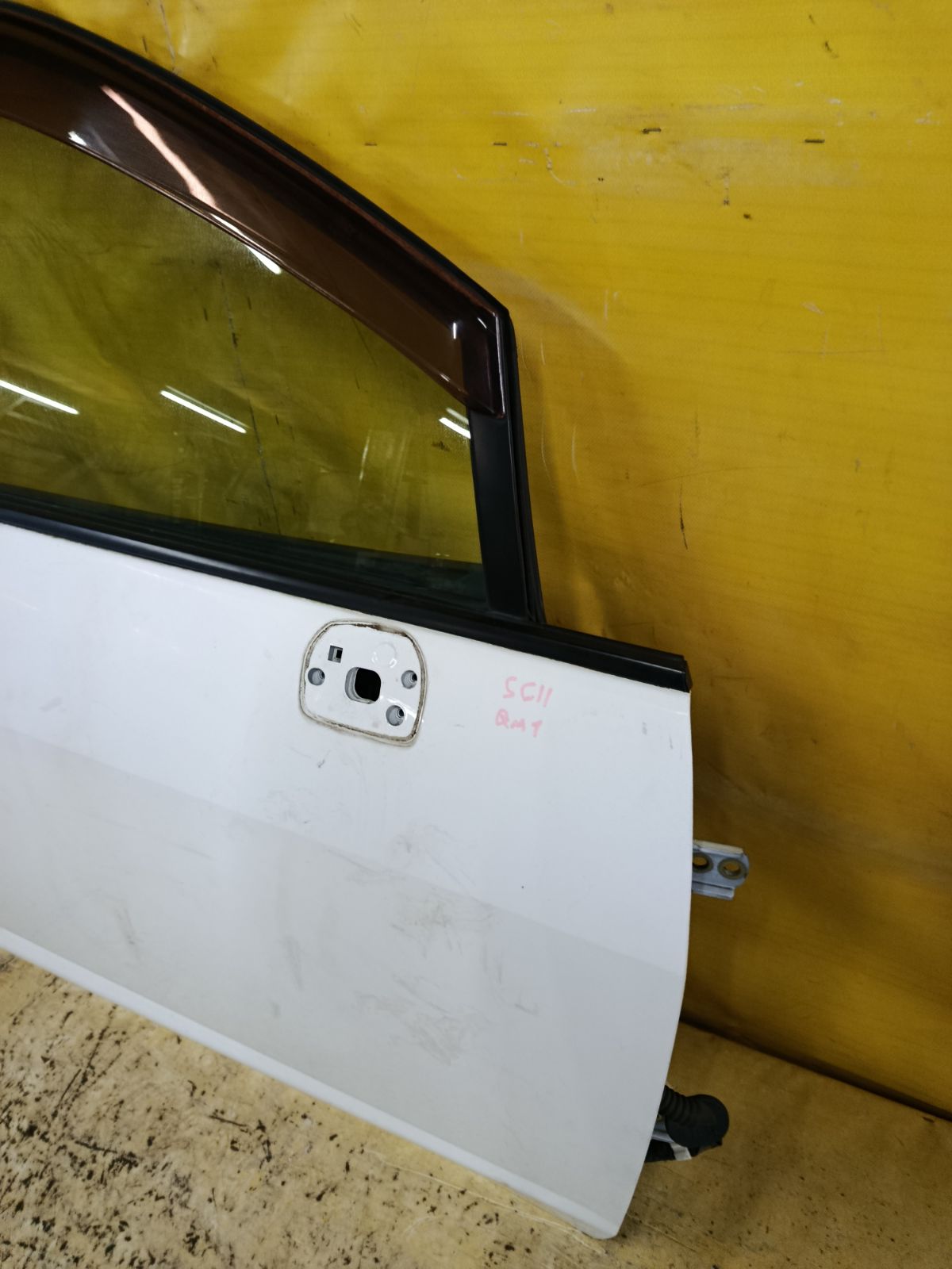 Дверь боковая на Nissan Tiida Latio SC11 Фото 3