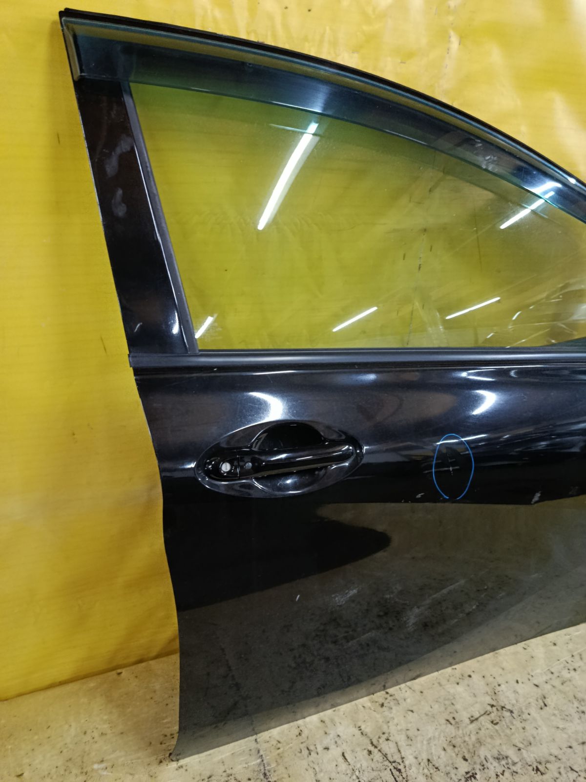 Дверь боковая на Nissan Note E12 Фото 2