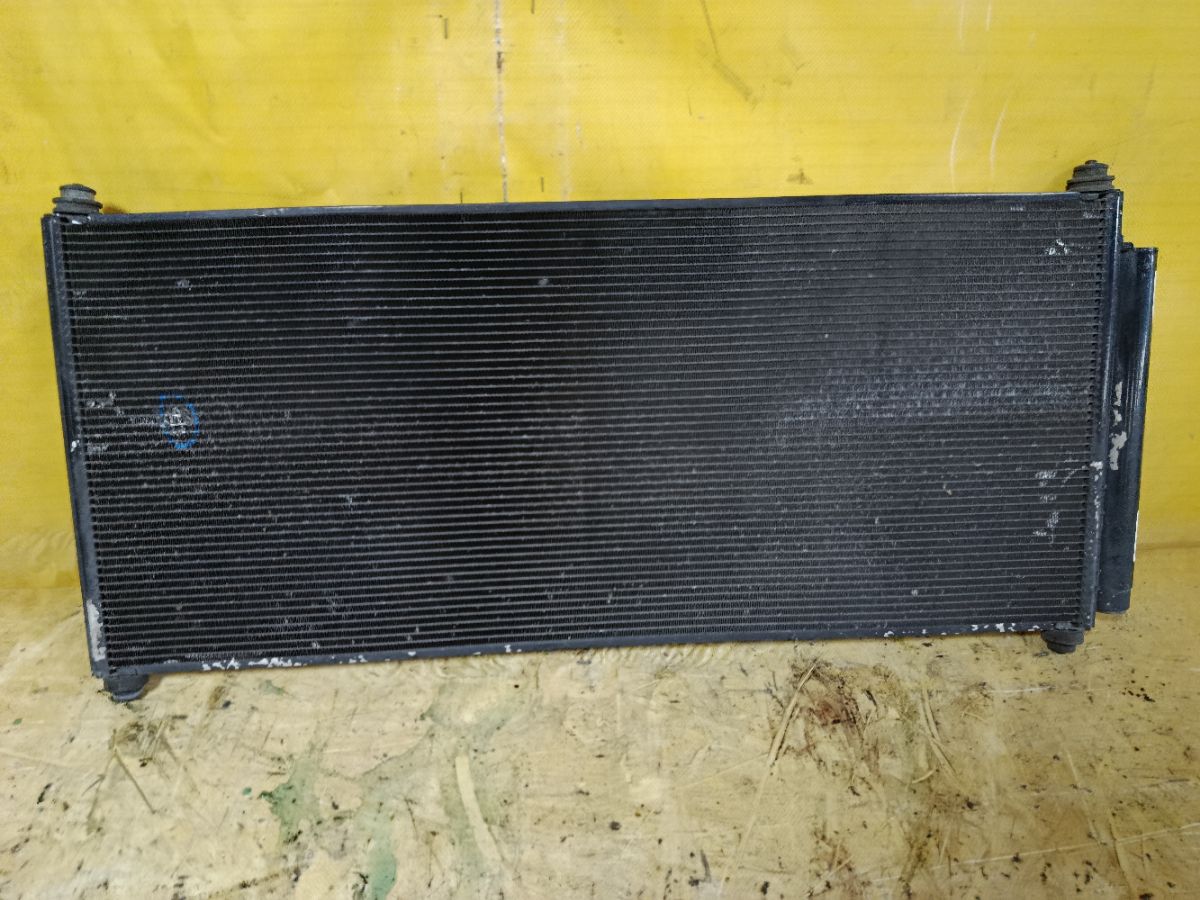 Радиатор кондиционера на Honda Freed Hybrid GP3 LEA Фото 3