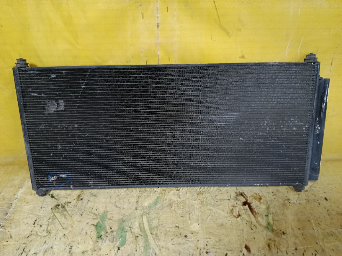 Радиатор кондиционера на Honda Freed Hybrid GP3 LEA Фото 1