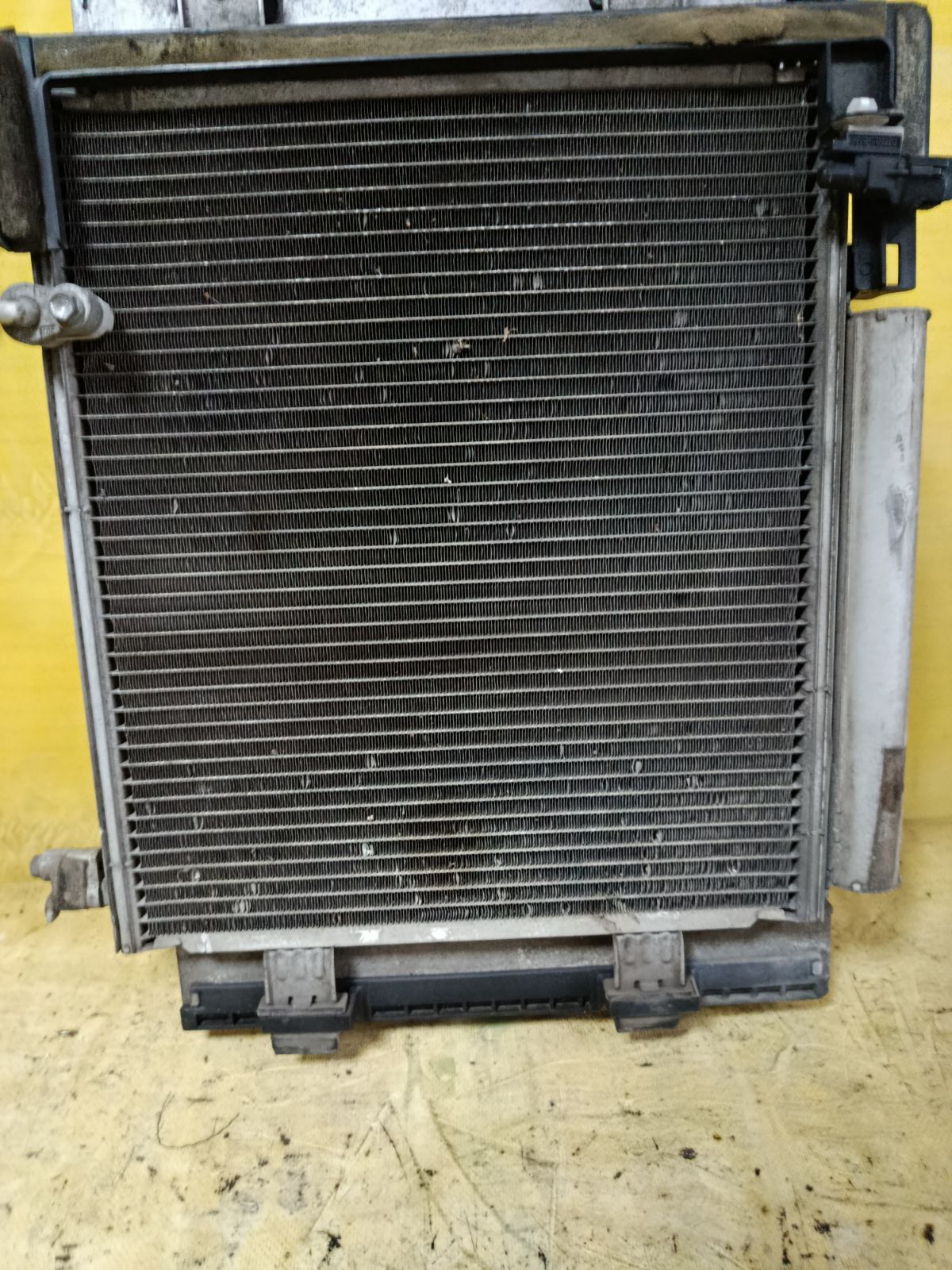 Радиатор ДВС на Daihatsu Tanto L375S KF Фото 2