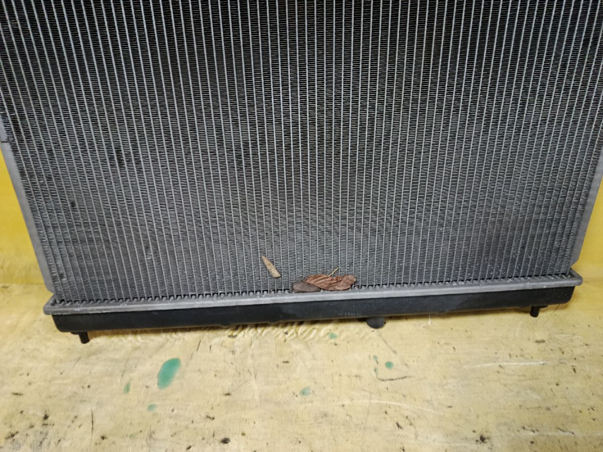 Радиатор ДВС на Nissan Tiida Latio SC11 HR15DE Фото 2