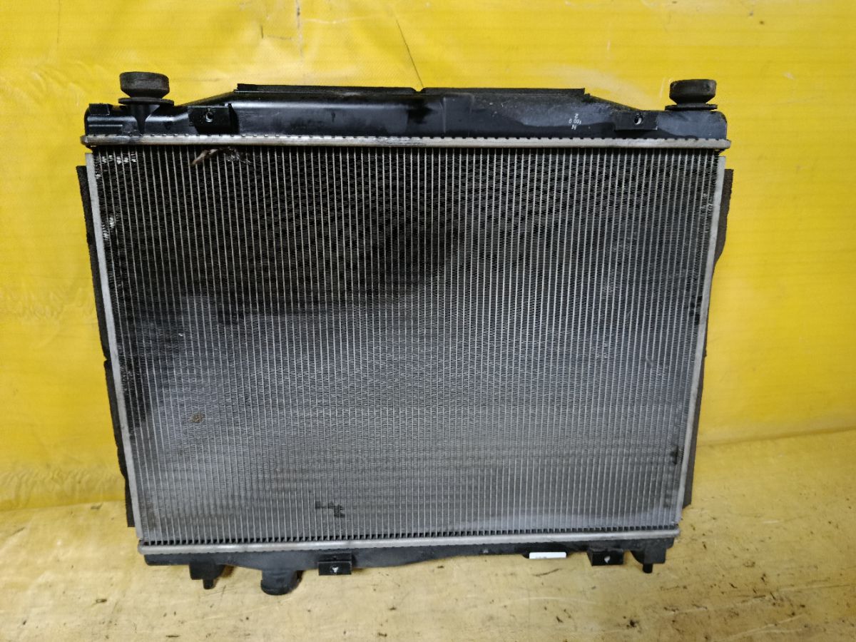 Радиатор ДВС на Honda Fit GK3 L13B Фото 1