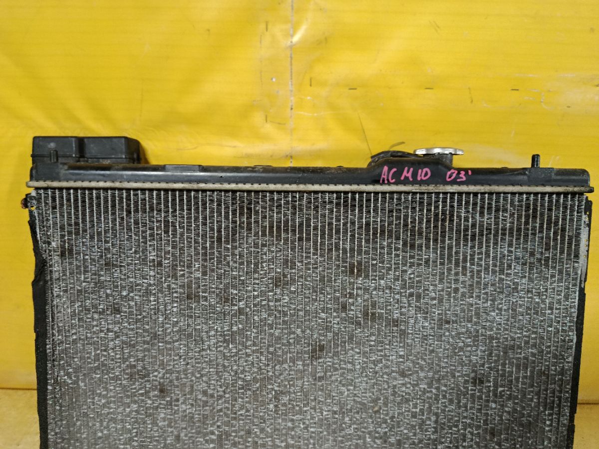 Радиатор ДВС на Toyota Gaia ACM10G 1AZ-FSE Фото 3