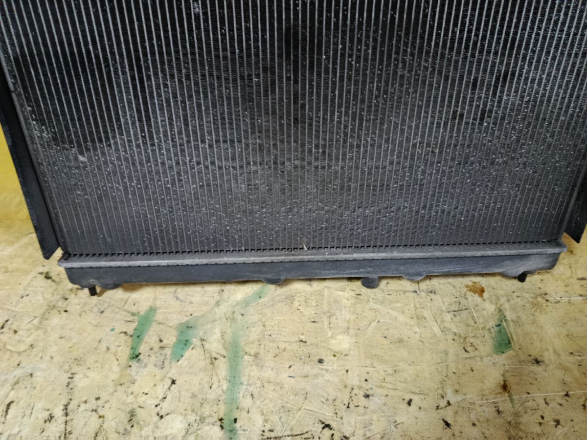 Радиатор ДВС 019M68, 070159N, 107175, 13002338, 214101FD0A, 214101FD5A, 214101JY0A, 21410EE000, 21410EW000, 271308-3, 271308-4, 2713083K, 2713083X, 272338R, 3341-8507, 37556, 58236, 60132338, 68741, 701583, CU13127, DA2803, DAP280003, DCM1878, DN2338, DRM46040, FP 50 A840-X, GD7905, LRC 141EE, N656-69, NIS010, NS0001-G11, NSY121216, PL021939, RC00322, STR0019, STR0119, TD-036-13127-16, WG1723220 на Nissan Cube Z12 HR15DE Фото 2