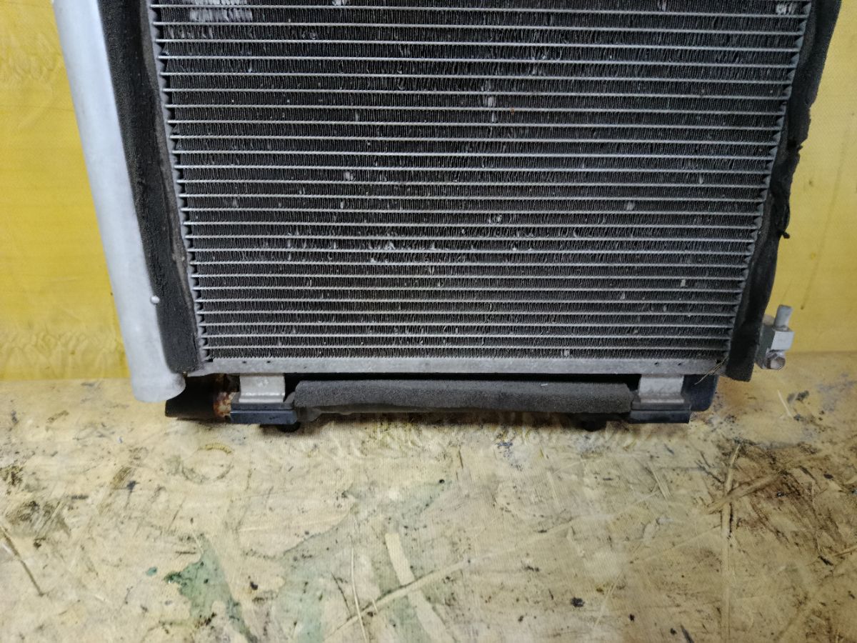 Радиатор ДВС на Suzuki Wagon R MH34S R06A Фото 2