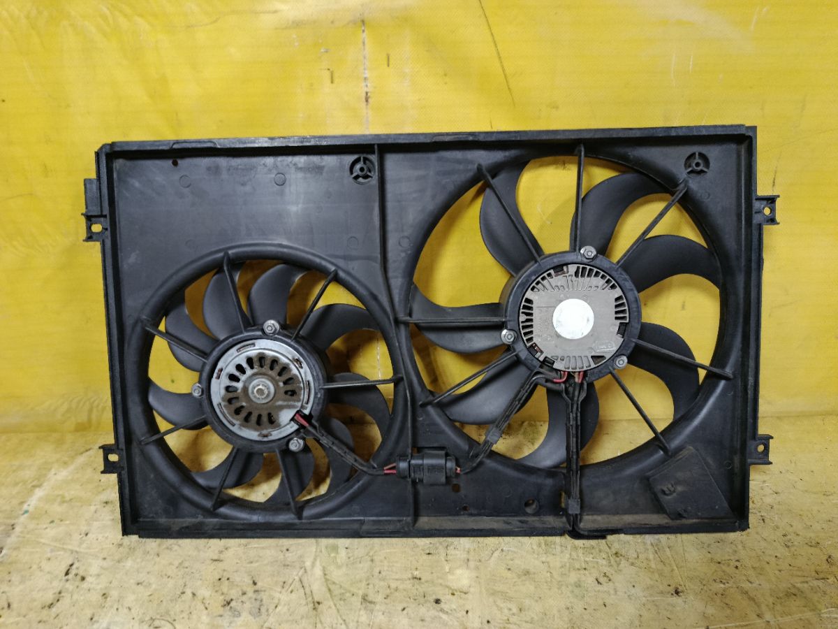 Вентилятор радиатора ДВС 1K0121207BB на Volkswagen Golf Vi 5K CBZB Фото 2