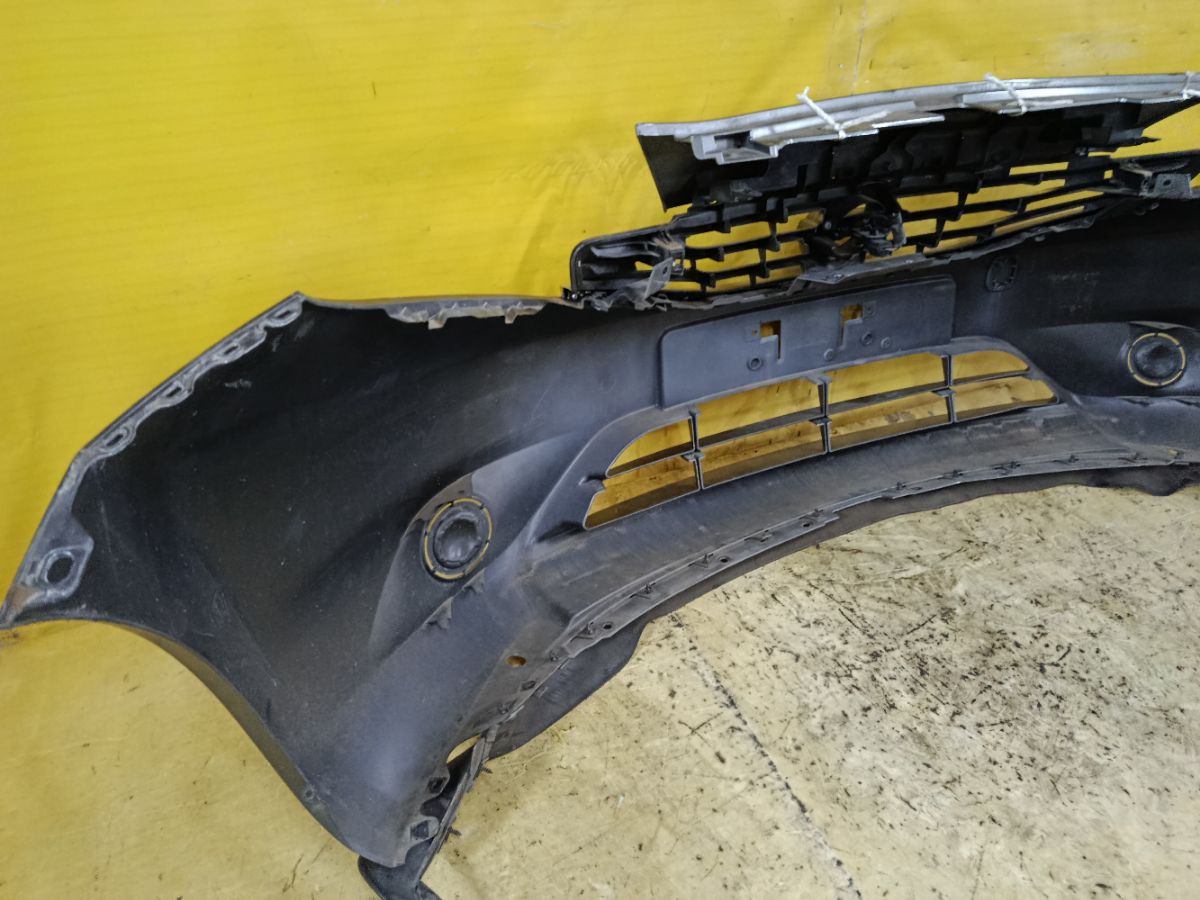 Бампер на Nissan Note E12 Фото 5