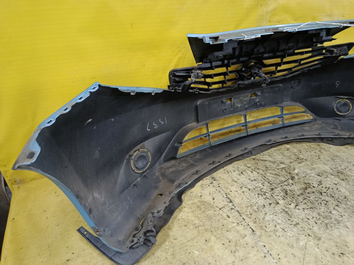 Бампер на Nissan Note E12 Фото 5