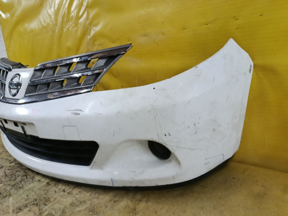Бампер на Nissan Tiida Latio SC11 Фото 3