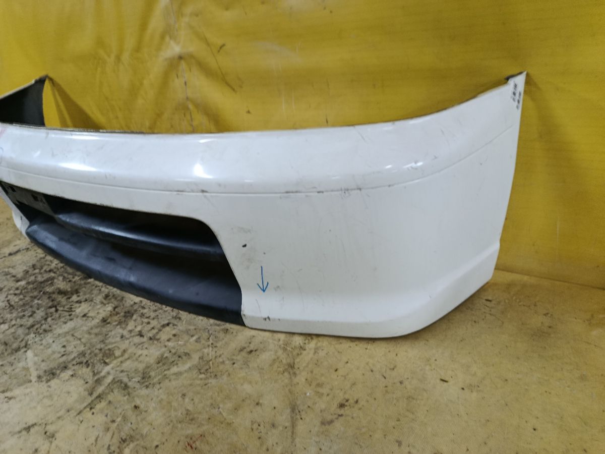 Бампер 62022-2U340 на Nissan Cube Z10 Фото 3