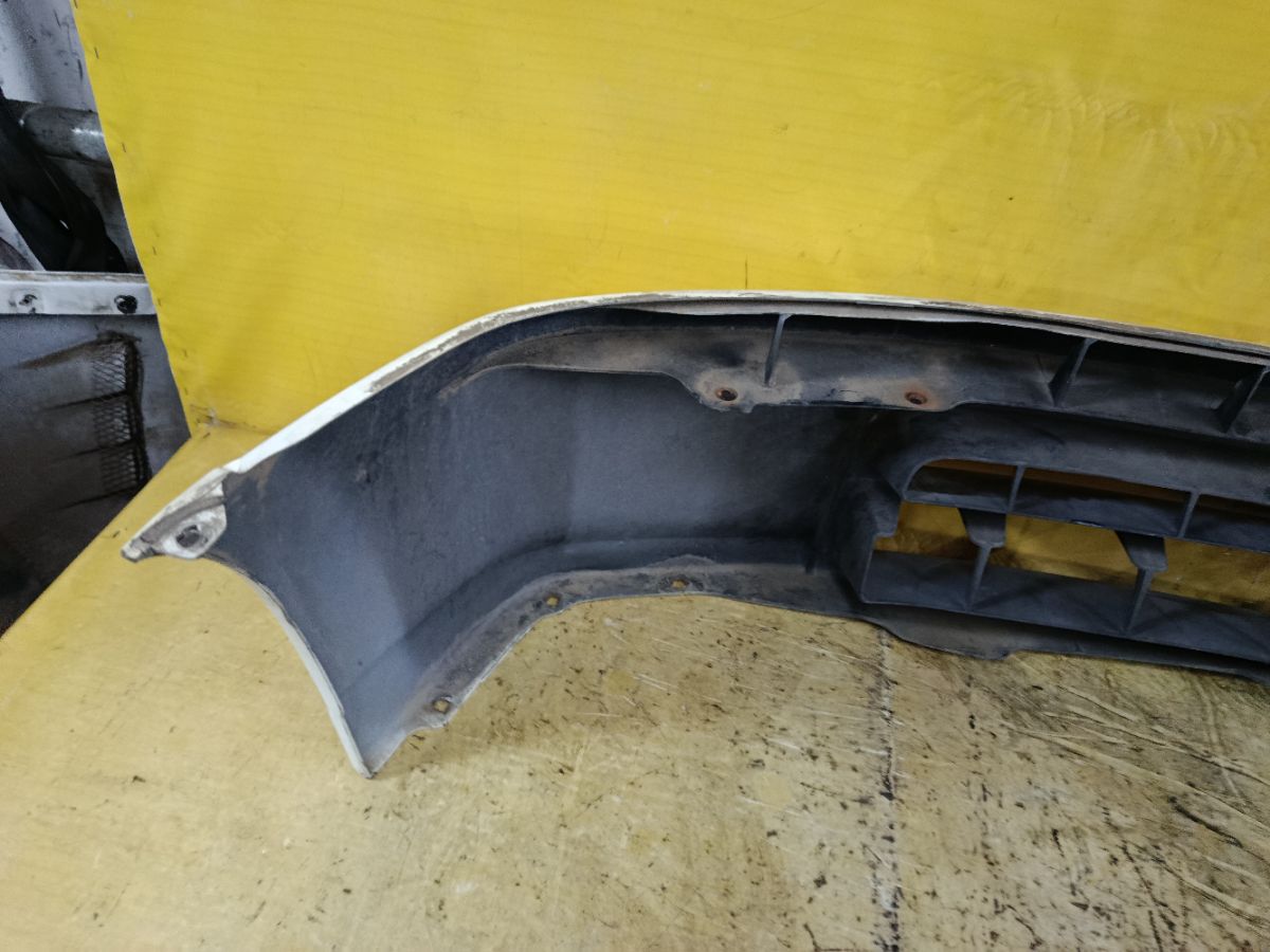 Бампер 62022-2U340 на Nissan Cube Z10 Фото 5