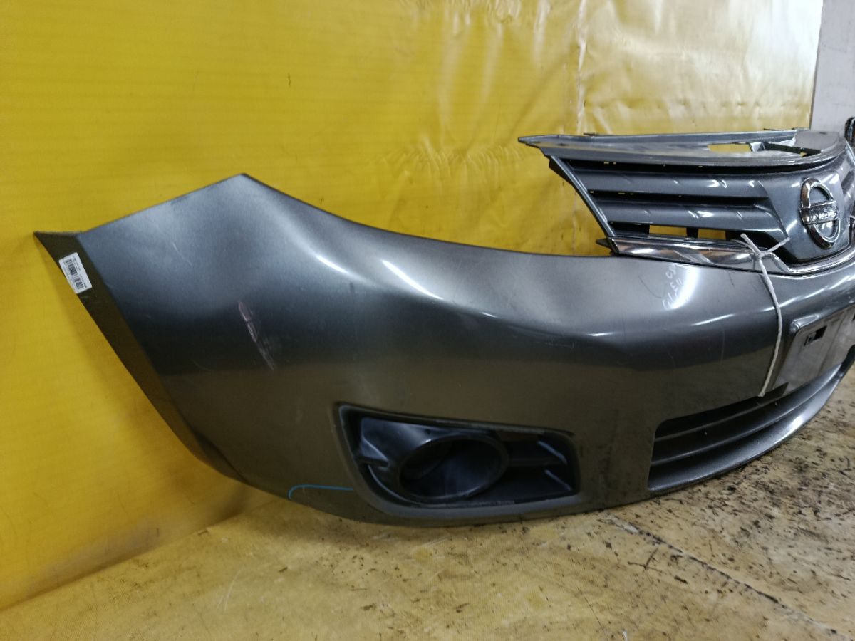 Бампер 62022-8Y20H на Nissan Note E11 Фото 2