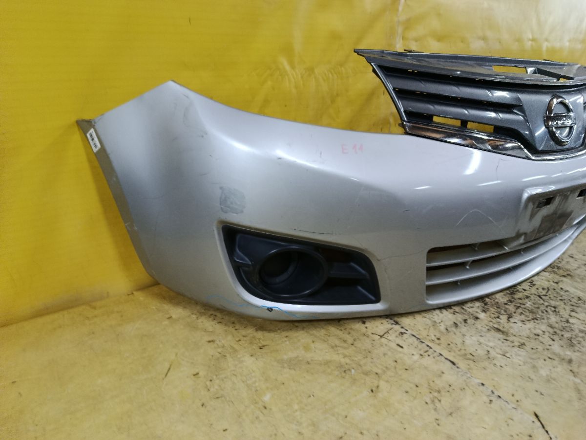 Бампер 62022-8Y20H на Nissan Note E11 Фото 2