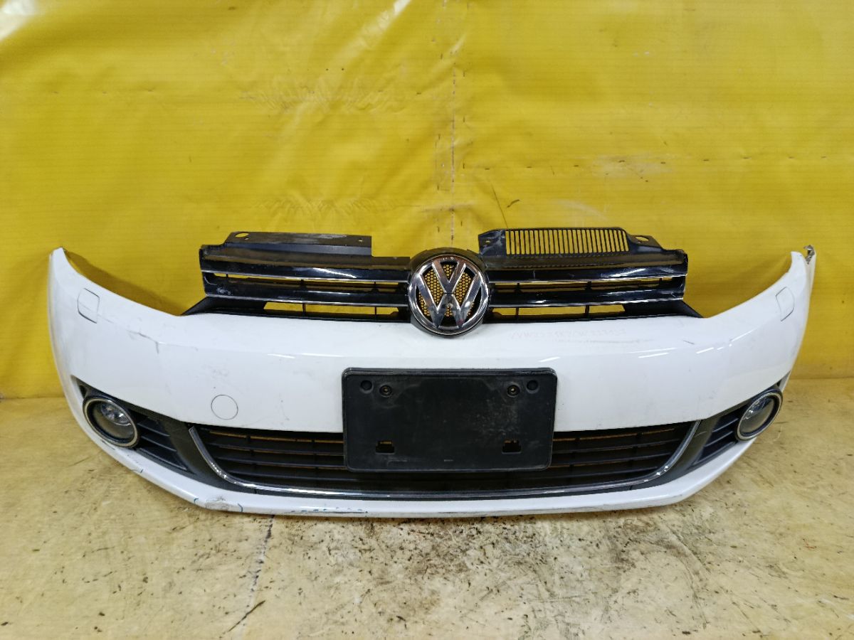 Бампер 5K0807221A на Volkswagen Golf Vi 5K Фото 1