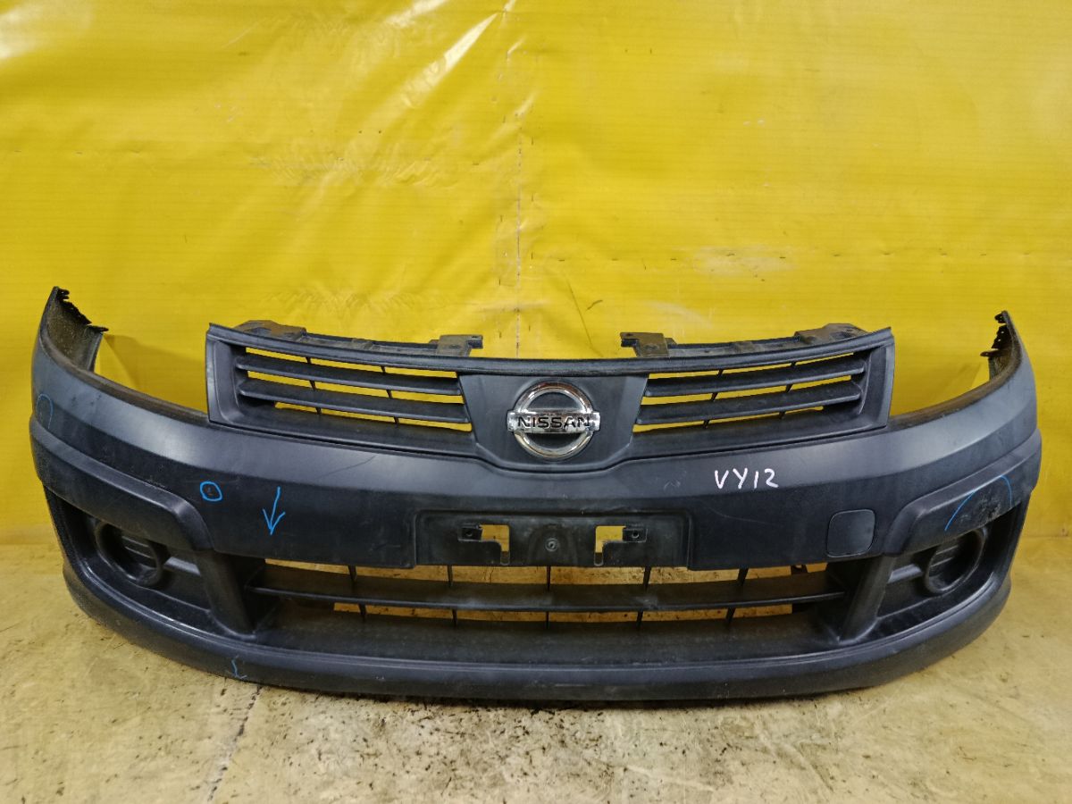 Бампер 62022-JJ00A на Nissan Ad Expert VY12 Фото 1