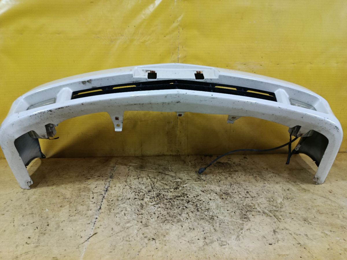 Бампер 44-15 44-15,52119-44090 на Toyota Gaia SXM10G Фото 4