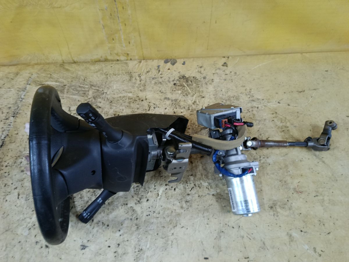 Рулевая колонка на Nissan Note E12 Фото 1