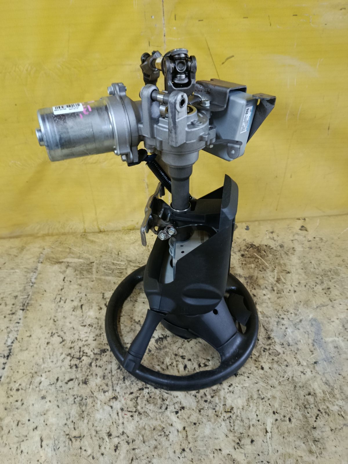 Рулевая колонка на Nissan Note E12 Фото 3