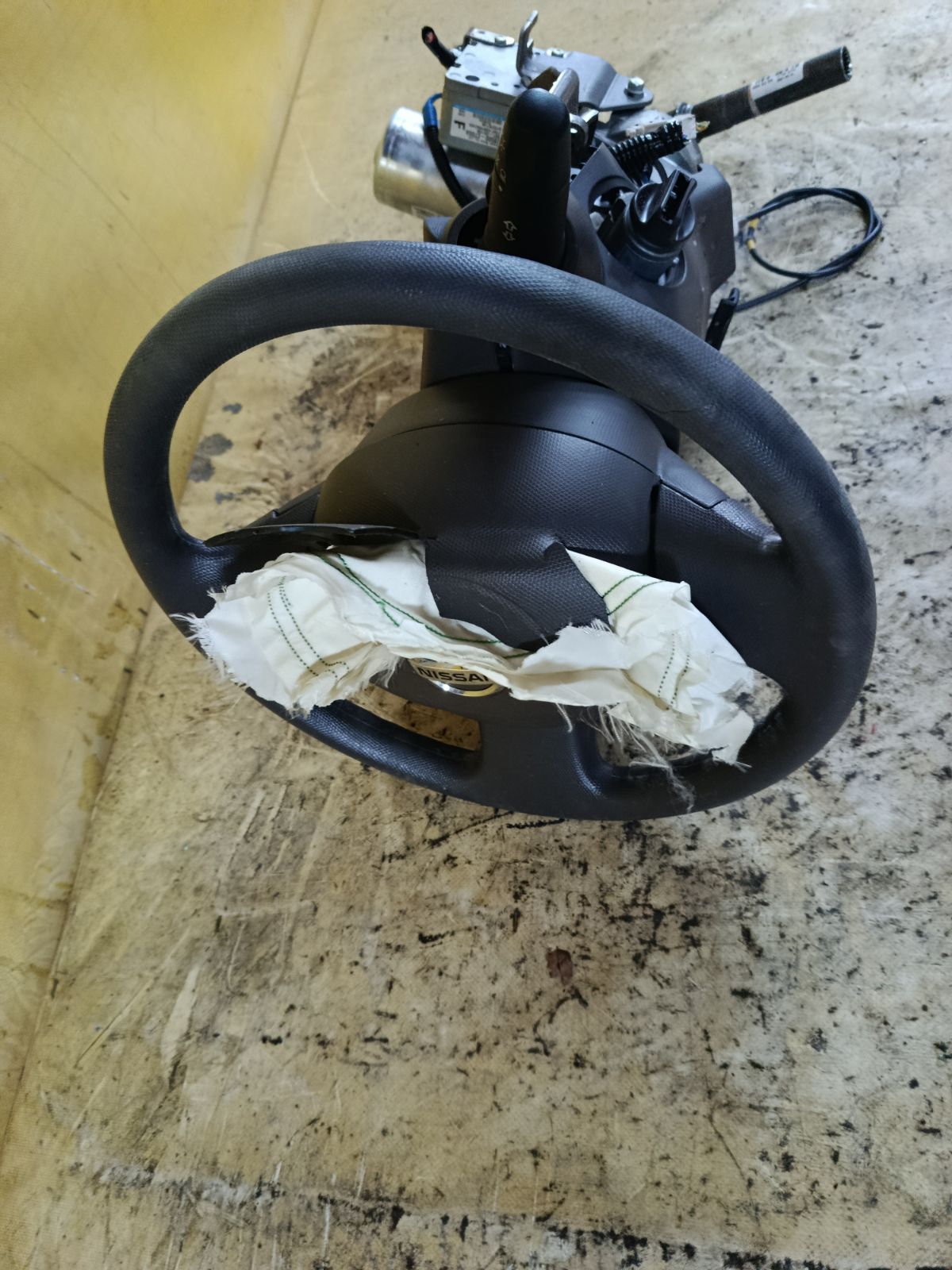 Рулевая колонка на Nissan March AK12 Фото 2