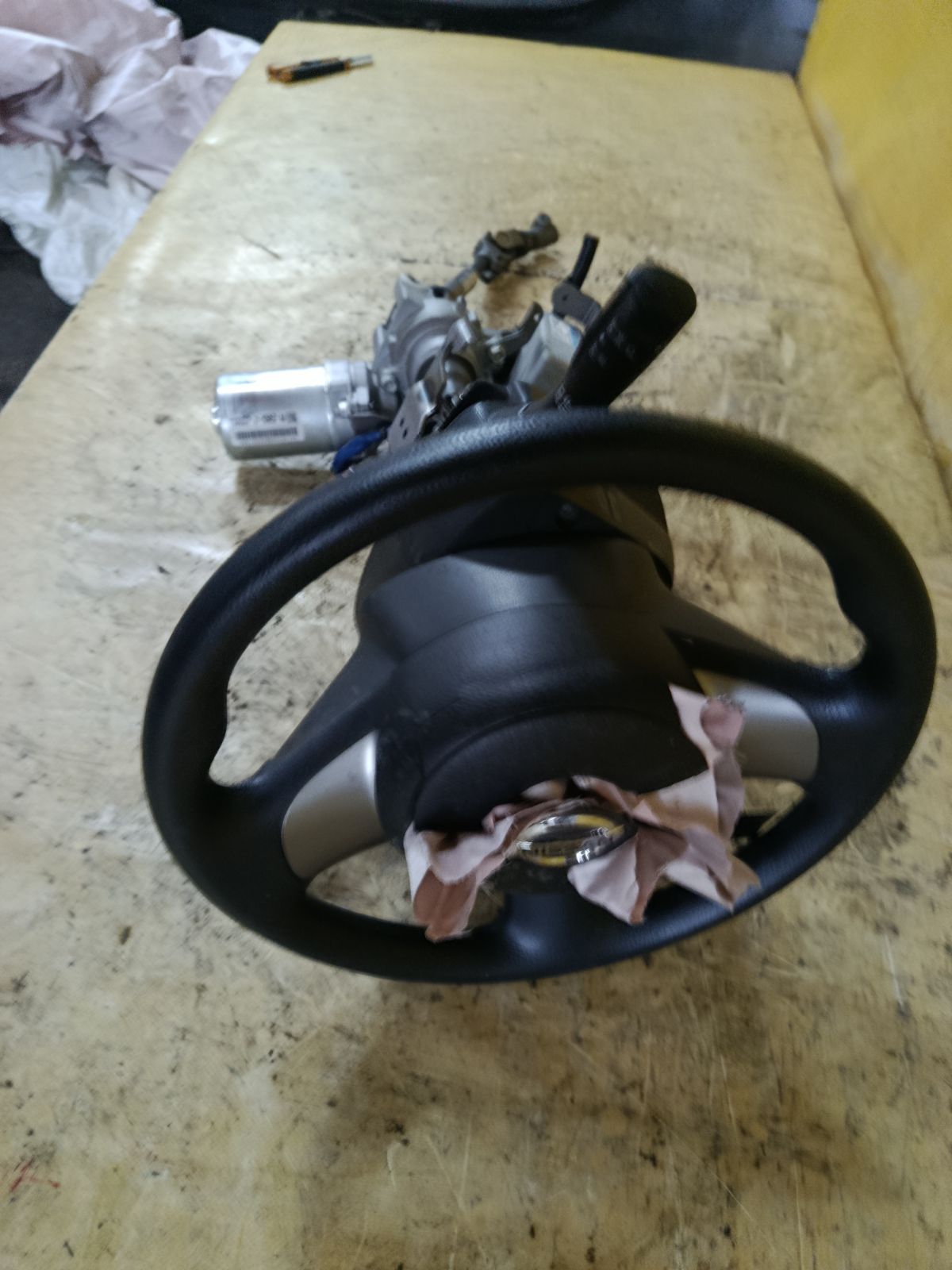 Рулевая колонка на Nissan Note E12 Фото 2