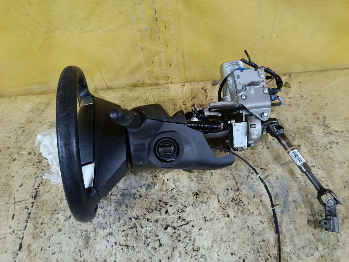 Рулевая колонка на Nissan Note E11 Фото 1