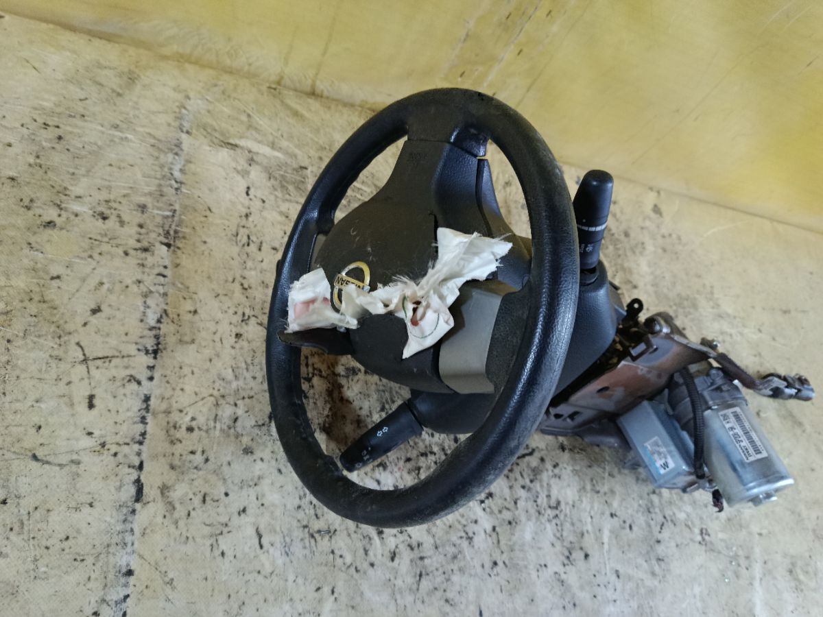 Рулевая колонка на Nissan Tiida Latio SC11 Фото 2