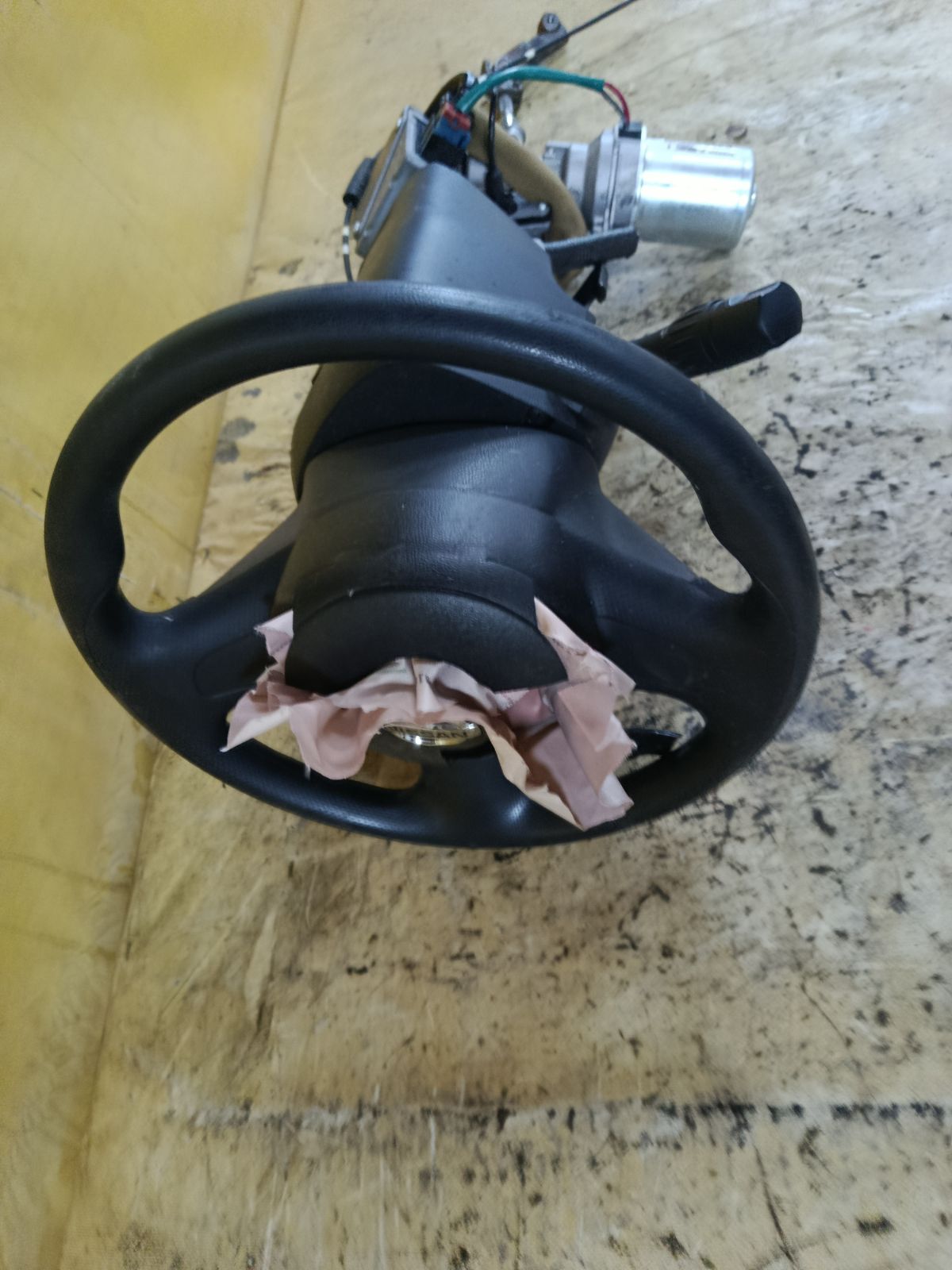 Рулевая колонка на Nissan March K13 Фото 2