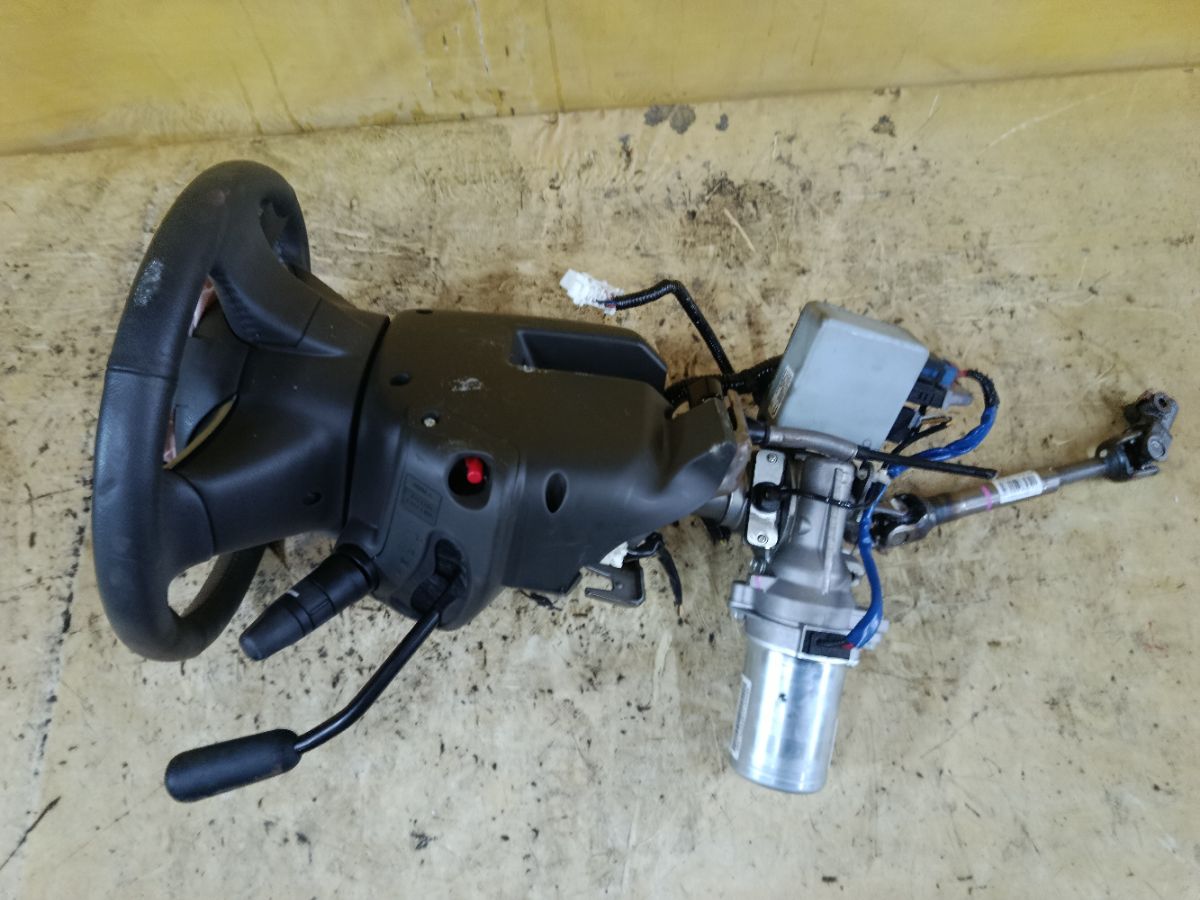 Рулевая колонка на Nissan Cube Z12 Фото 1